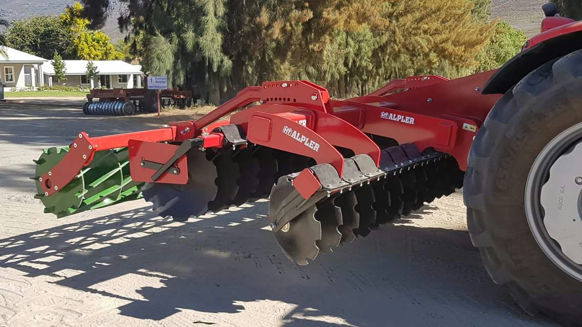 Alpler Mounted Vertical Tillage