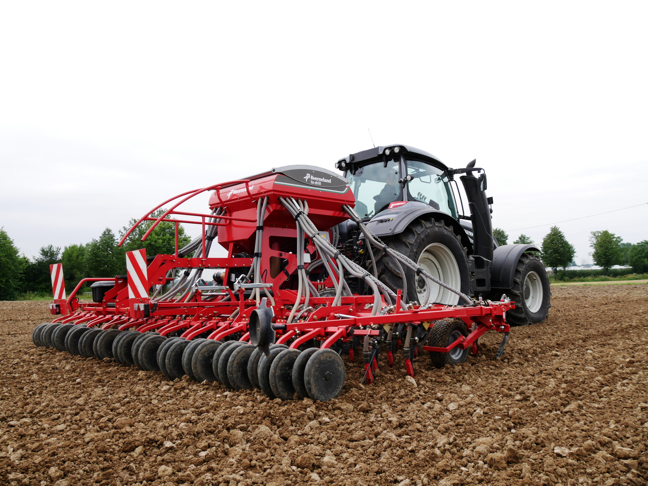 Kverneland TS Drill Tine Seeder