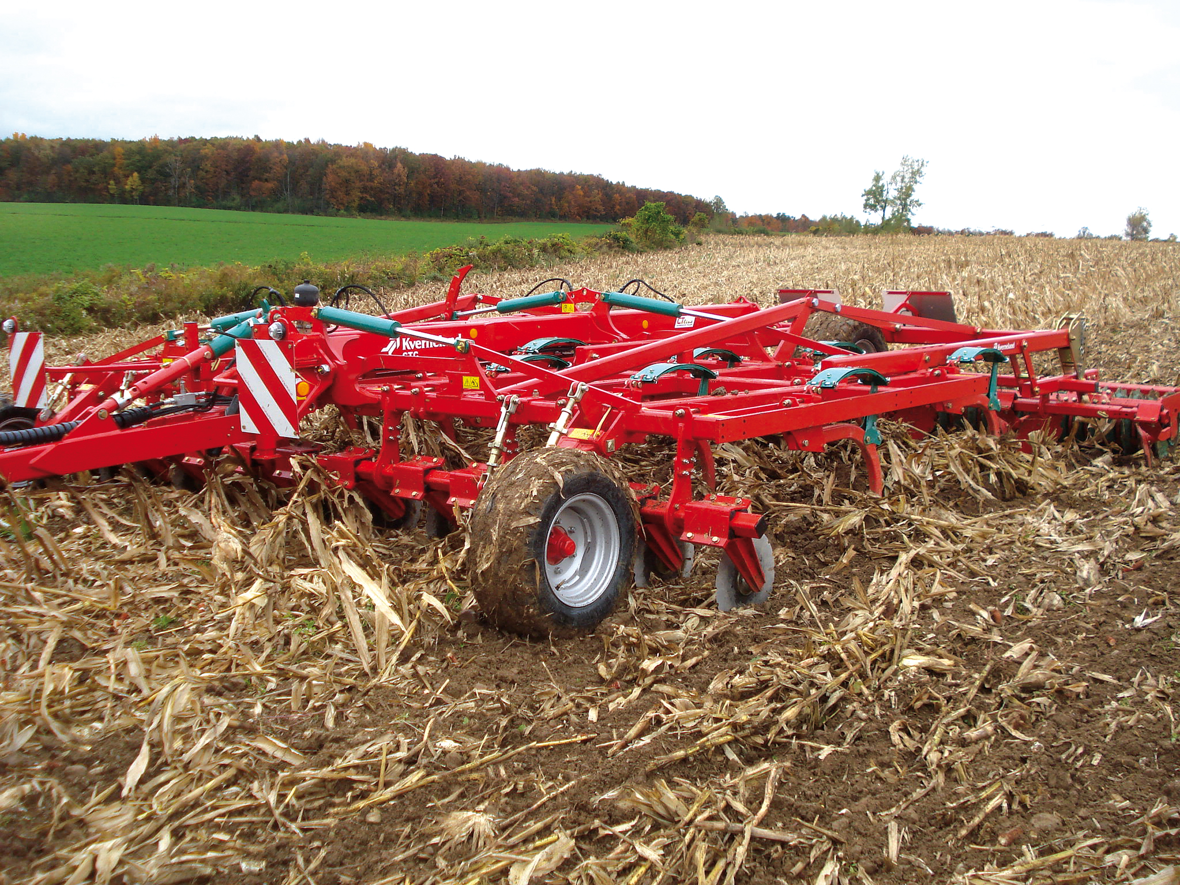 Kverneland CTC Trailed Cultivator