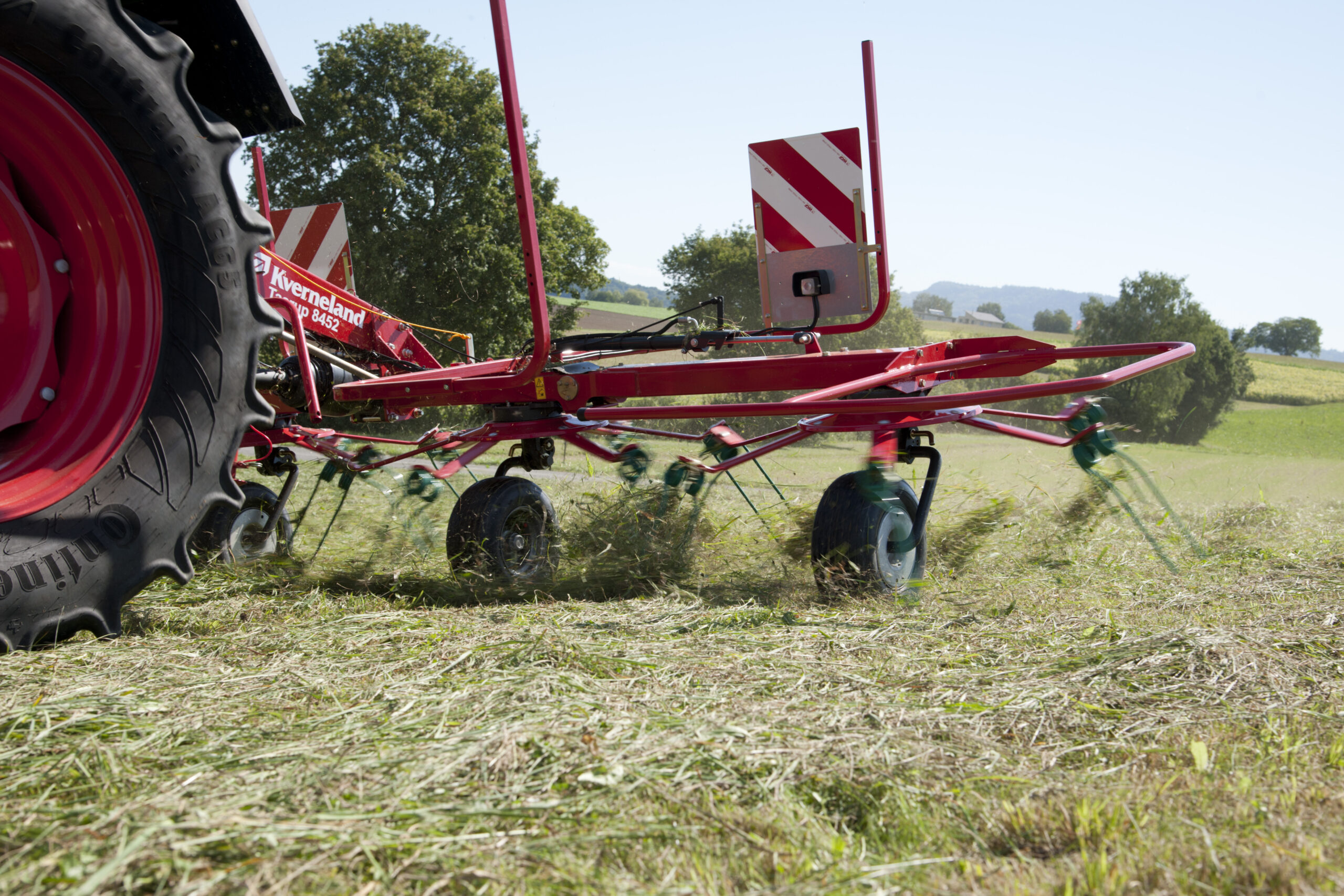 Kverneland 8446 Tedder